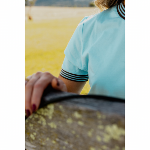 H&S 90's Retro Cowgirl Tee - Blue