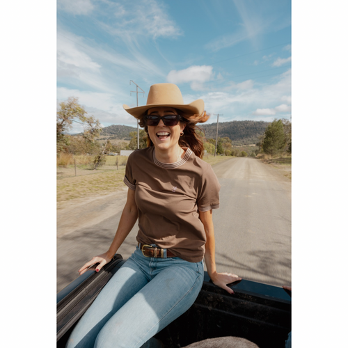H&S 90's Retro Cowgirl Tee - Brown