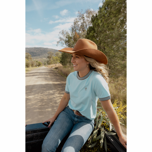 H&S 90's Retro Cowgirl Tee - Blue
